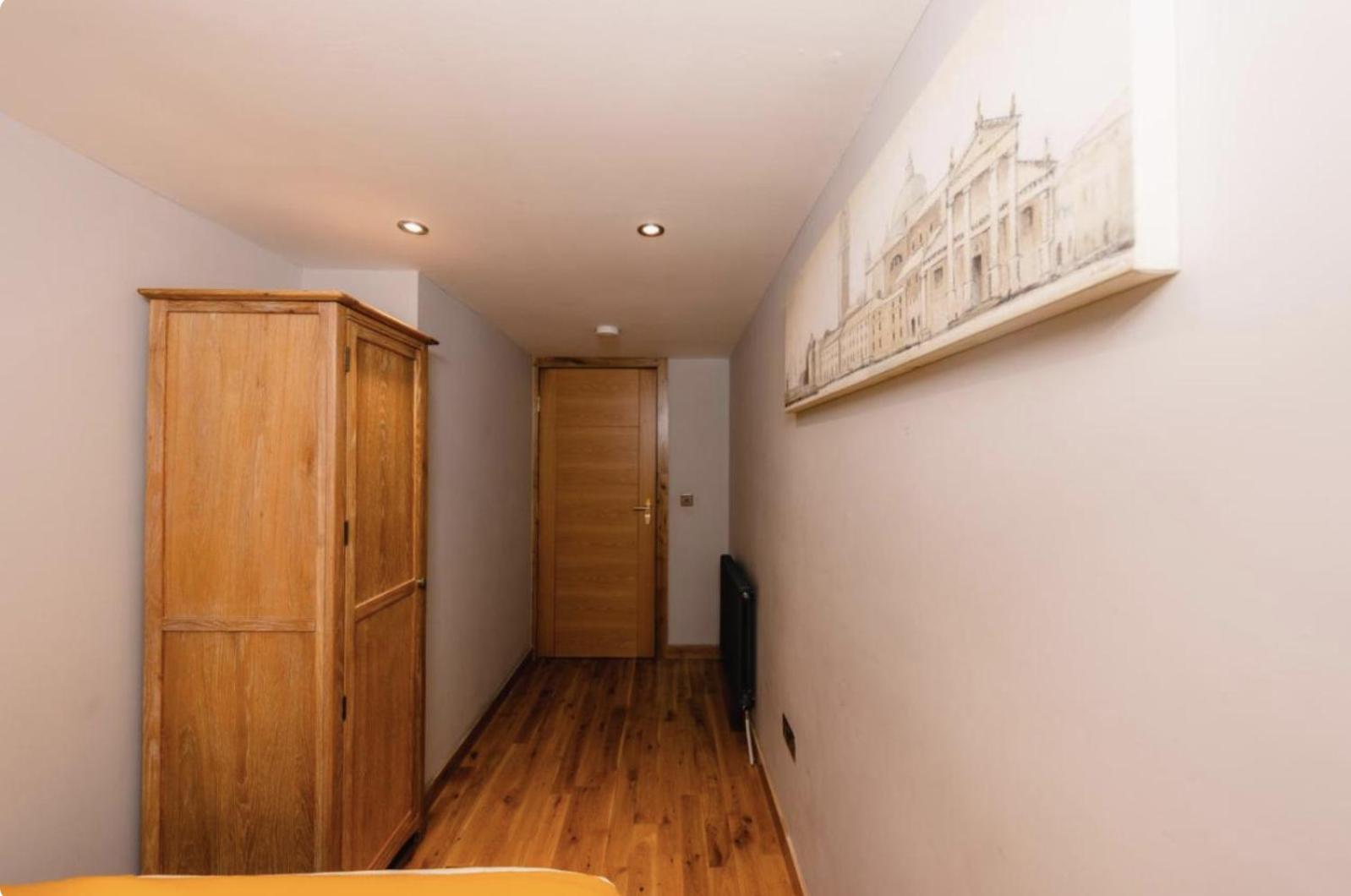 Superb Luxury Apartment By Canal - Central Edinburgh Dış mekan fotoğraf