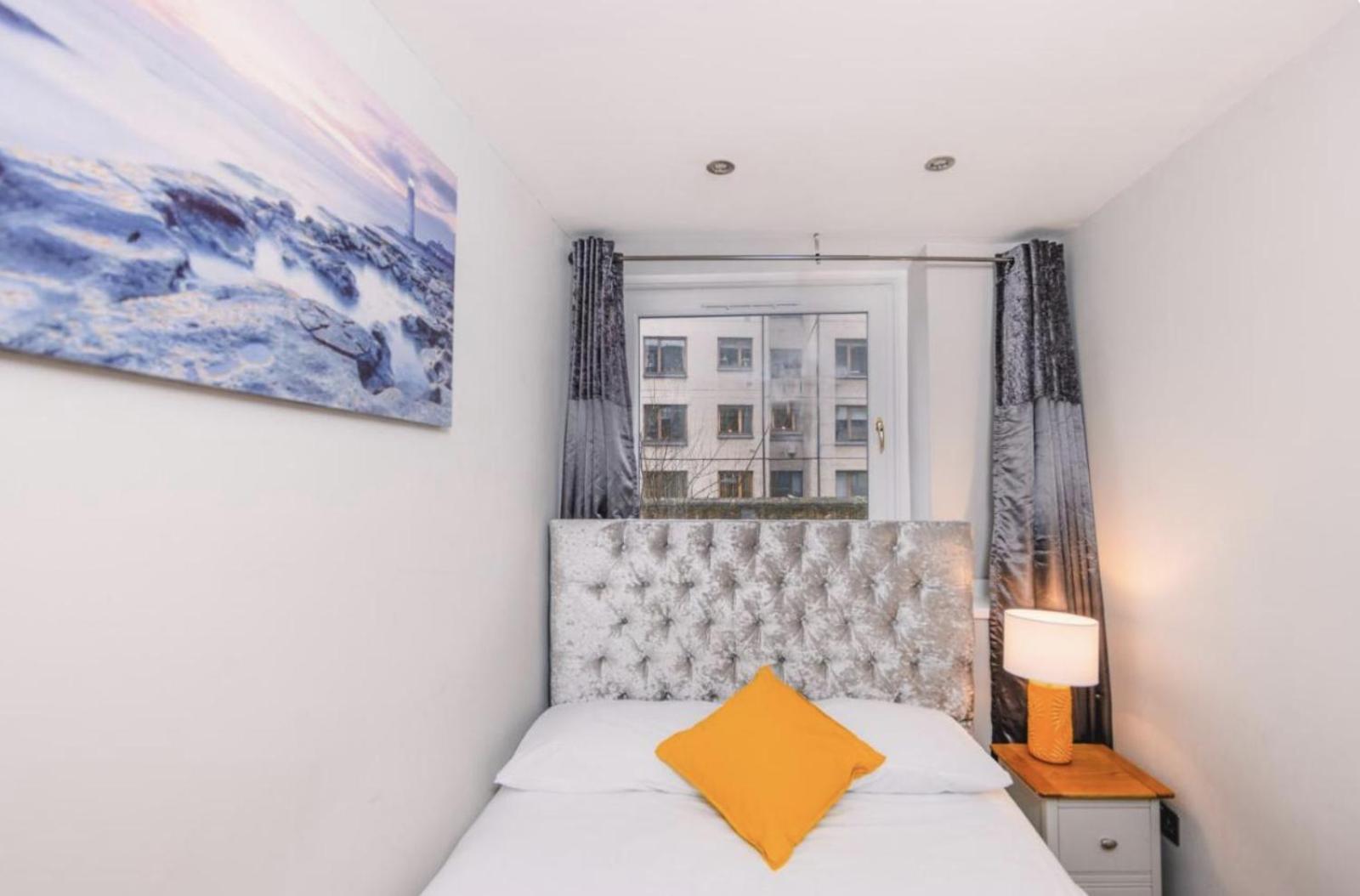 Superb Luxury Apartment By Canal - Central Edinburgh Dış mekan fotoğraf
