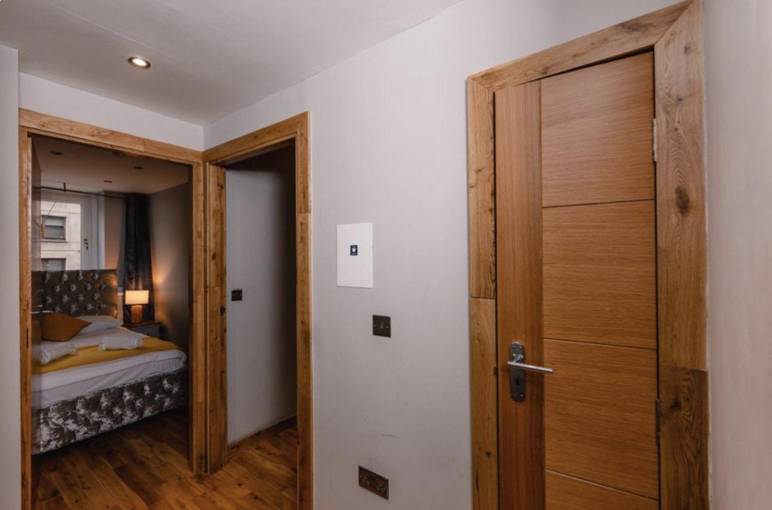 Superb Luxury Apartment By Canal - Central Edinburgh Dış mekan fotoğraf